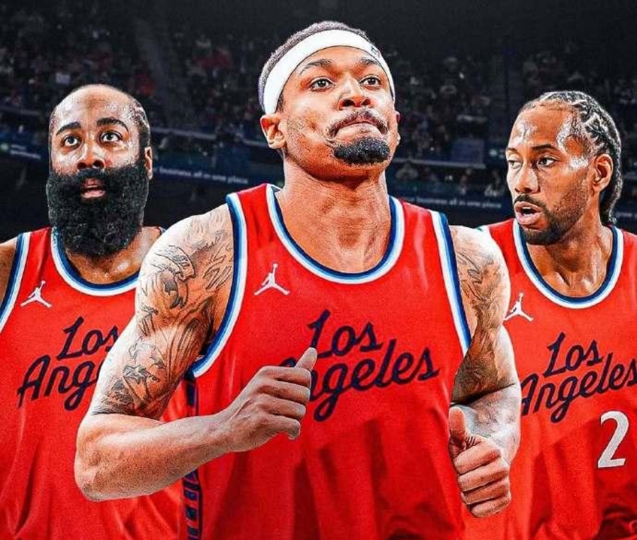 ag体育官网注册-风云突变纽约尼克斯集结日外线爆发；NBA常规赛版图或变；赛场秩序良好；轮换策略成焦点